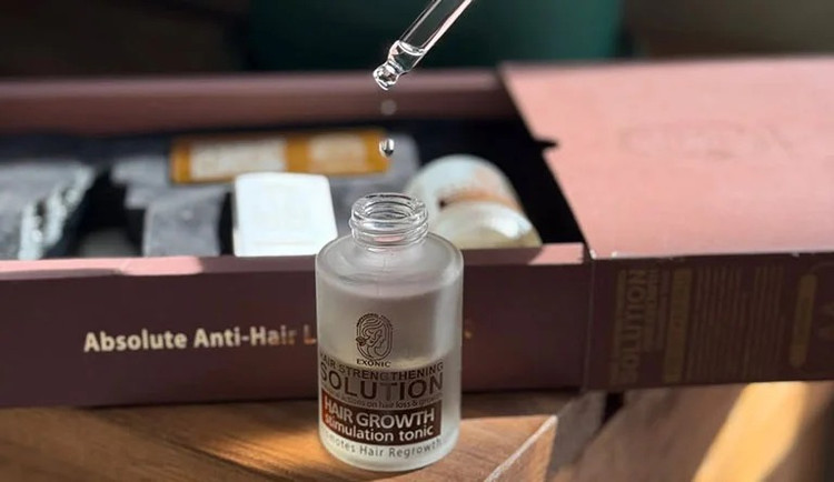 خرید و قیما تونیک سه کاره تقویتی ،ضدریزش و رویش مجدد مو همراه با اپیکاتور مخصوص ماساژ اکسونیک اورجینال